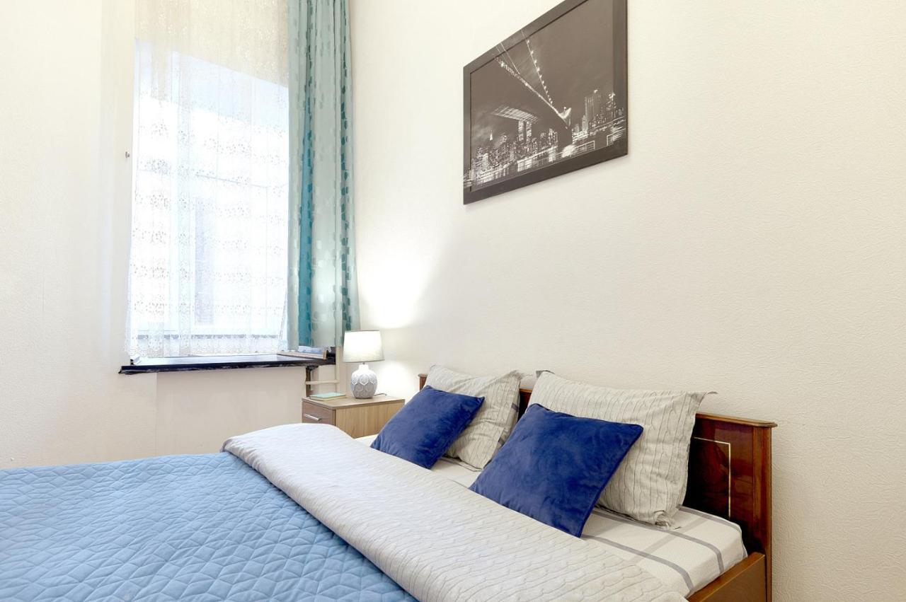 S12-58 Modern Aparthotel With Two 2Bedrooms In Central Kiev - Bessarabska Squere - Gulliver Mall - Olympic Stadium - Palace Of Sports - Saksahanskoho St, 12Б ภายนอก รูปภาพ