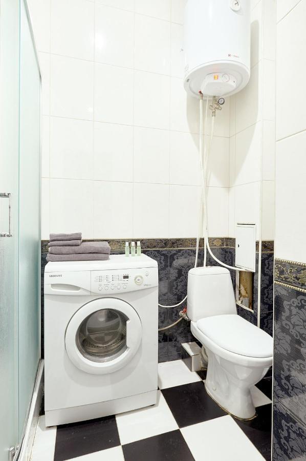 S12-58 Modern Aparthotel With Two 2Bedrooms In Central Kiev - Bessarabska Squere - Gulliver Mall - Olympic Stadium - Palace Of Sports - Saksahanskoho St, 12Б ภายนอก รูปภาพ